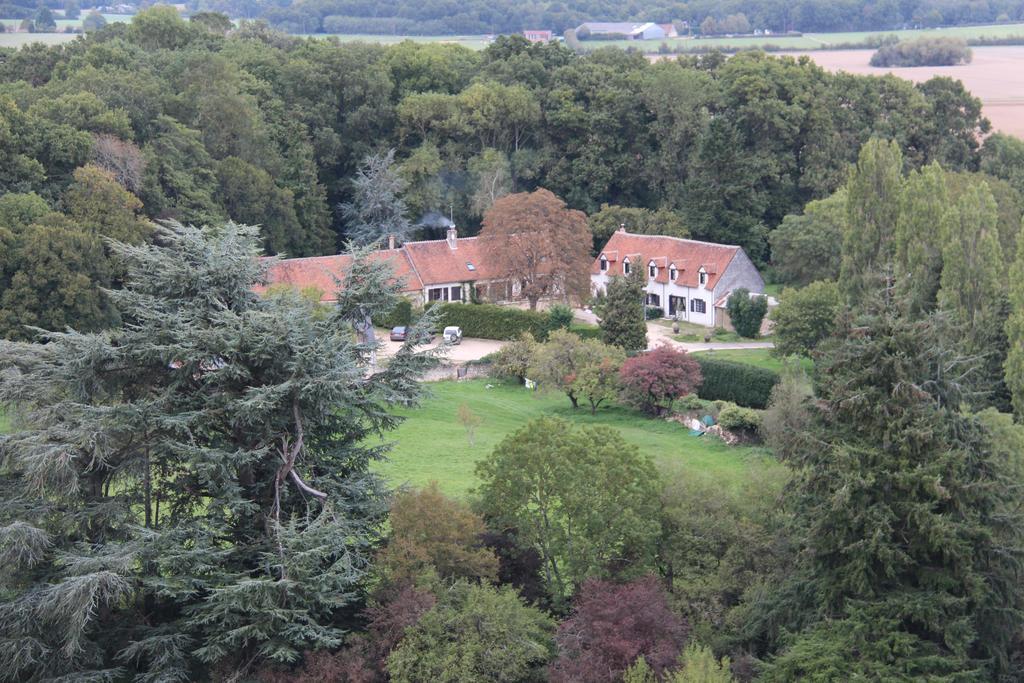 B&B La Ferme Des Bordes Pontlevoy Exteriör bild