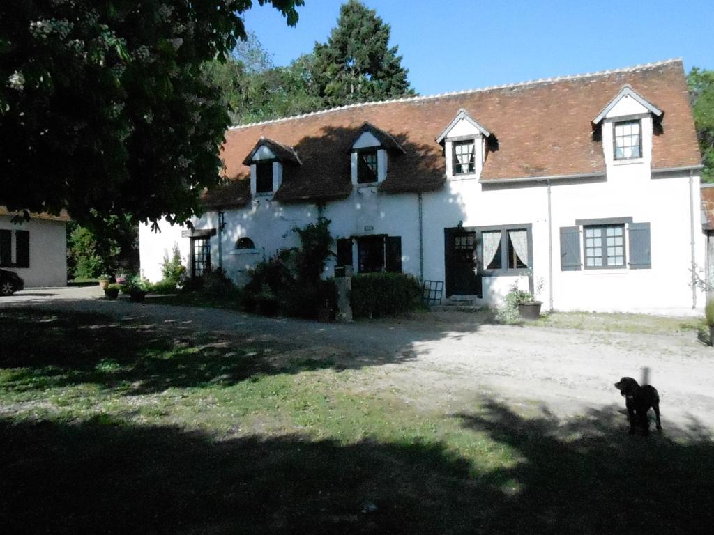 B&B La Ferme Des Bordes Pontlevoy Exteriör bild